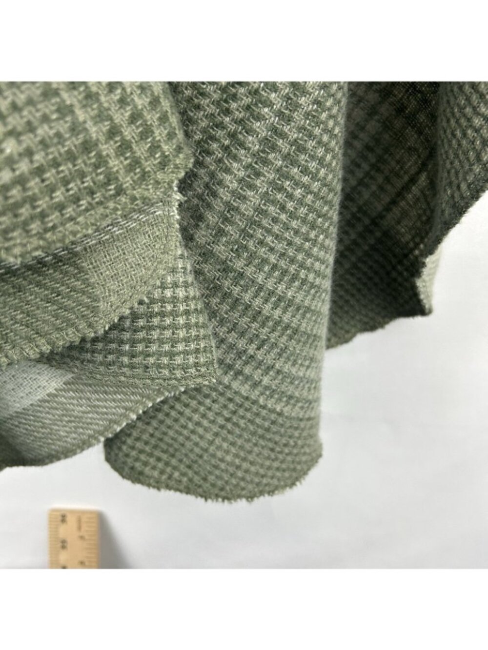 Woolrich Plaid Reversible Cozy Blanket Wrap Green One Size OS NWT - Picture 7 of 7